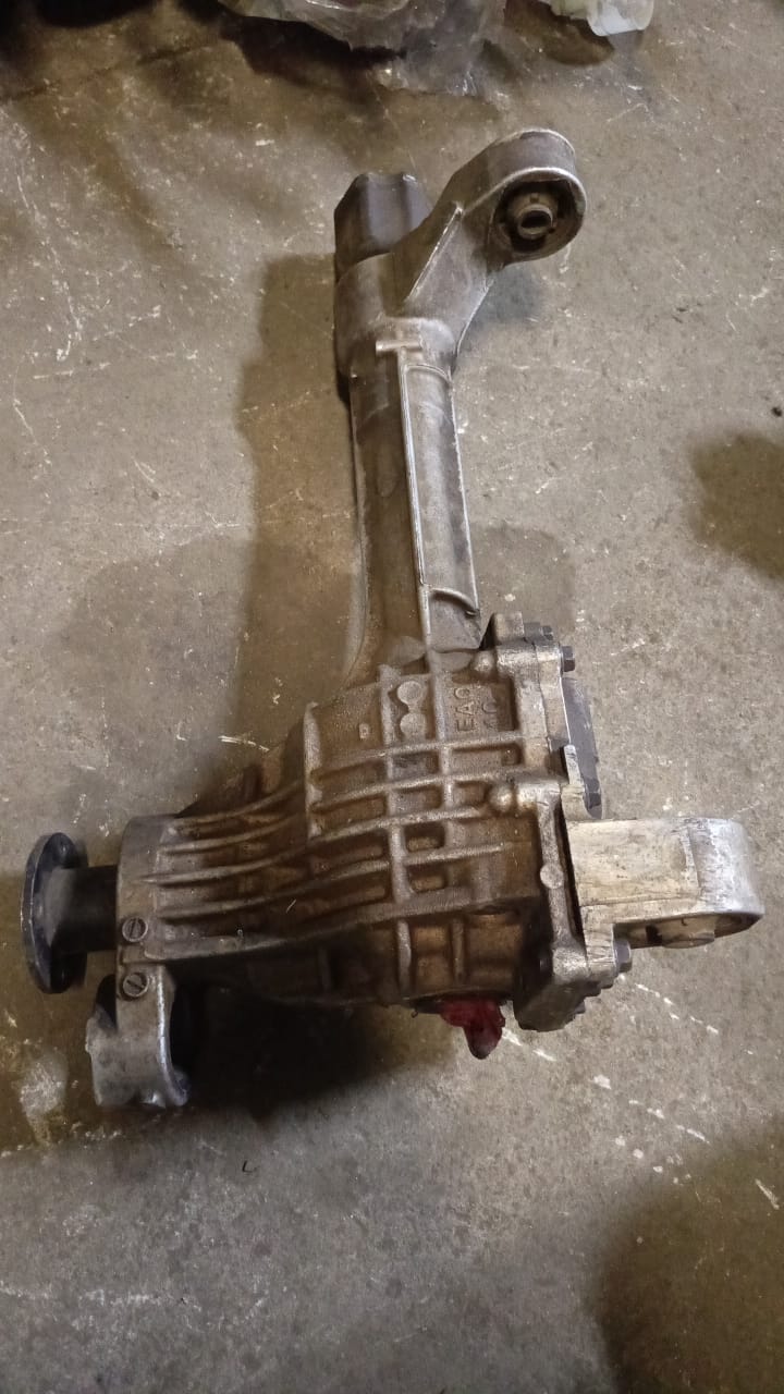 Nissan Navara Front Diff