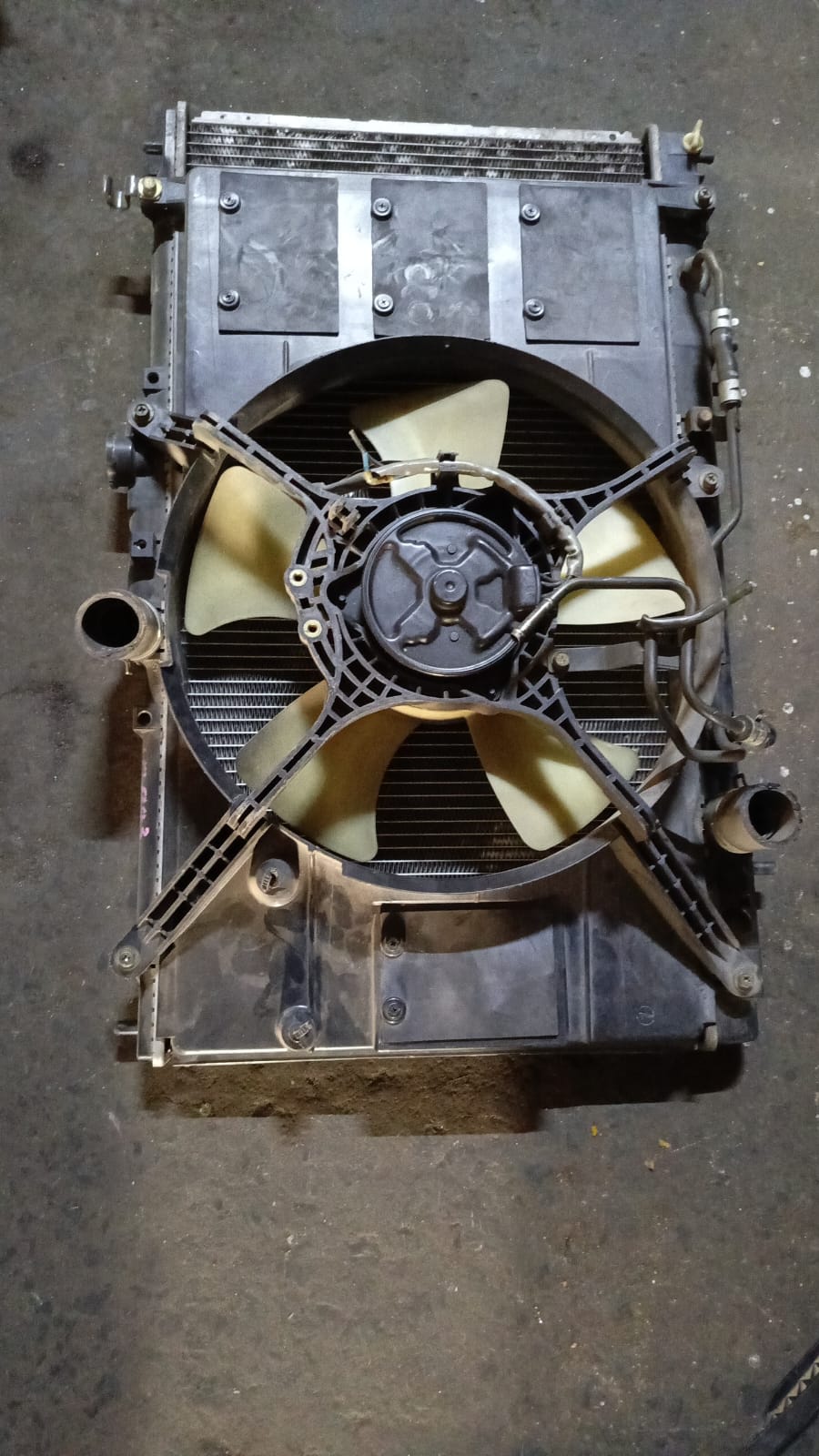 Mitsubishi Galant