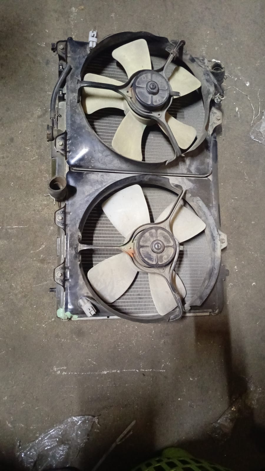 Nissan Tiida Radiator
